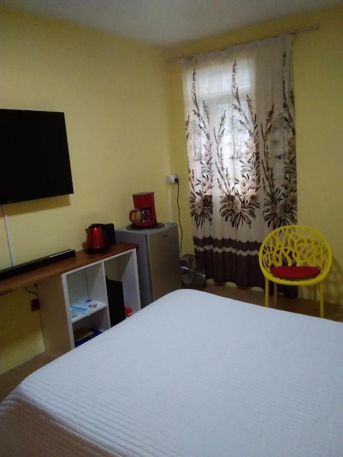 Manuel'S Apartment بورت لويس المظهر الخارجي الصورة